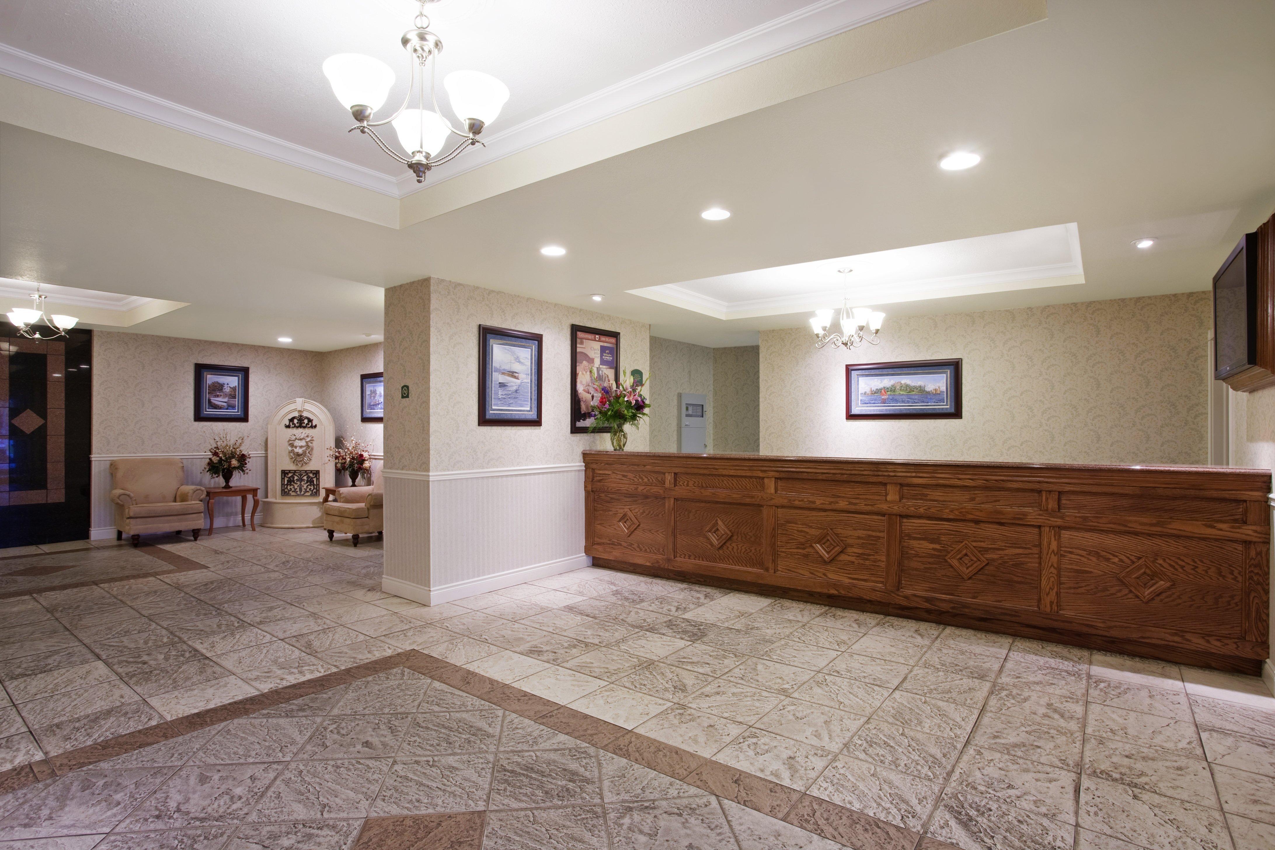 Holiday Inn Express Hotel & Suites 1000 Islands - Gananoque By Ihg Zewnętrze zdjęcie