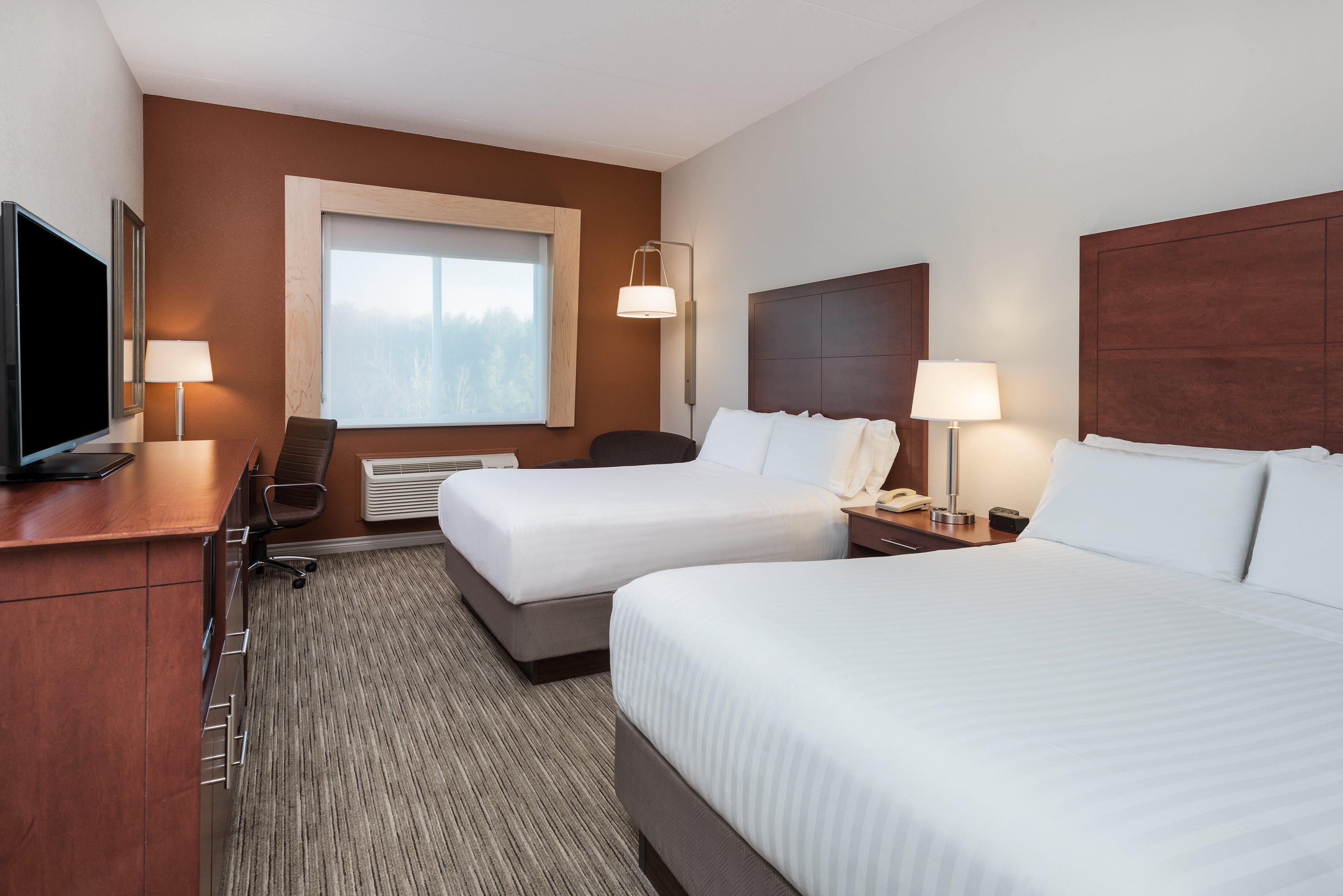 Holiday Inn Express Hotel & Suites 1000 Islands - Gananoque By Ihg Zewnętrze zdjęcie