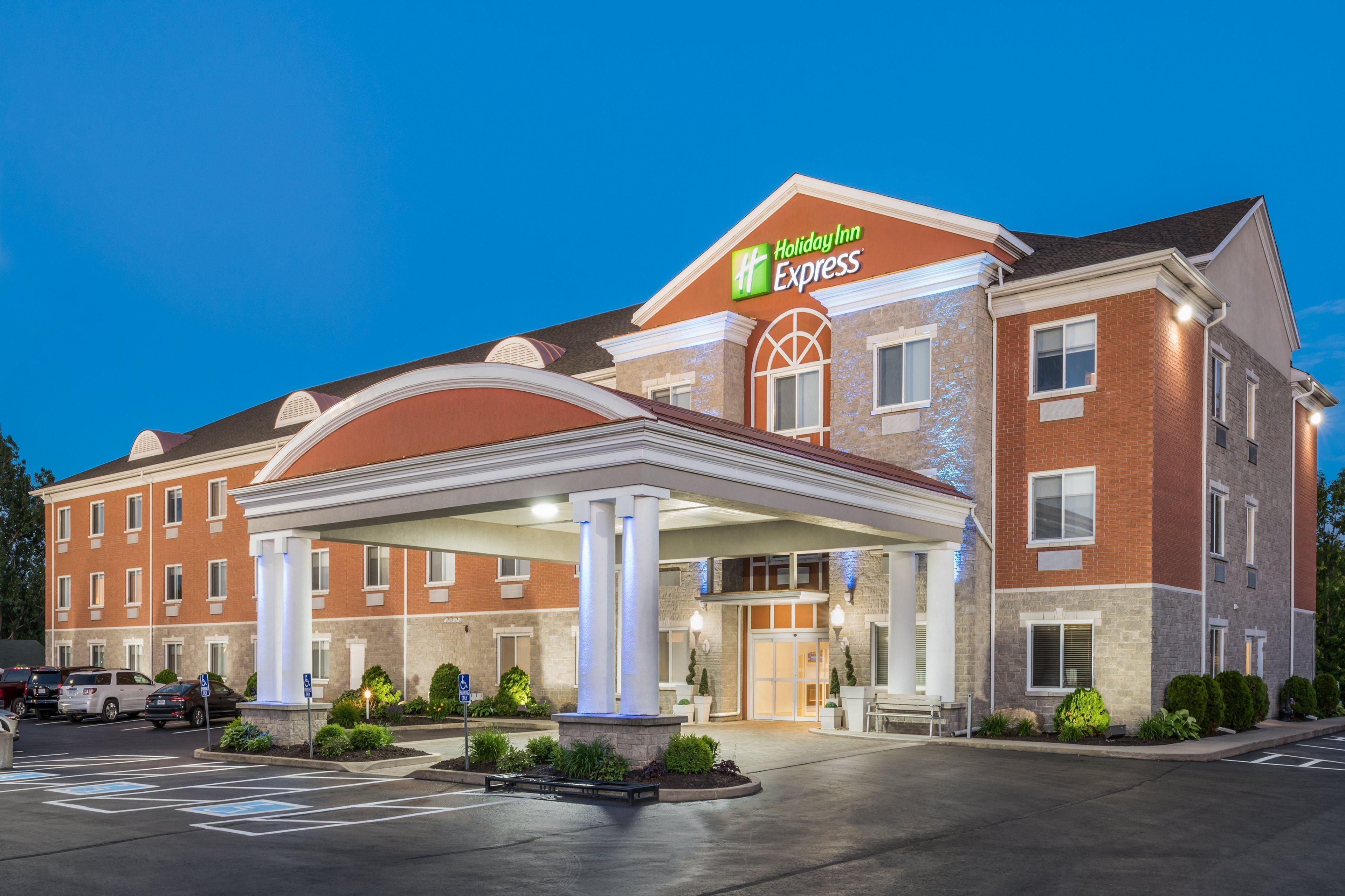 Holiday Inn Express Hotel & Suites 1000 Islands - Gananoque By Ihg Zewnętrze zdjęcie